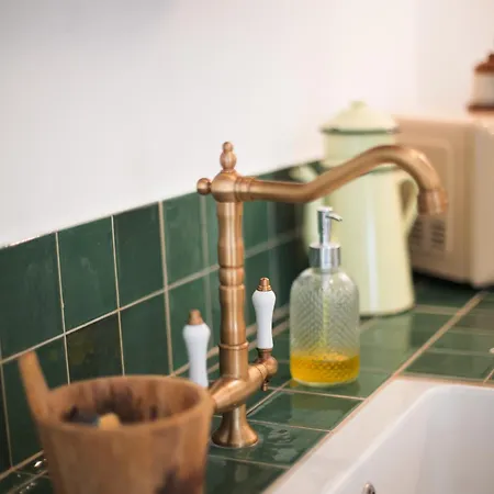 Tradition Corse & Modernite I Caseddi Di Barabe * Granace